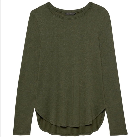 Banana Republic Tops - Banana Republic Luxespun Long Sleeve Top Green